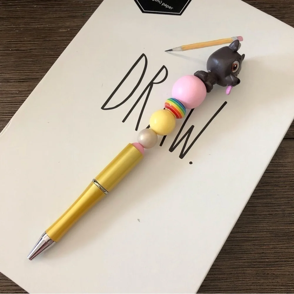 Disney Doorables: Coco: Dante handmade beaded pen